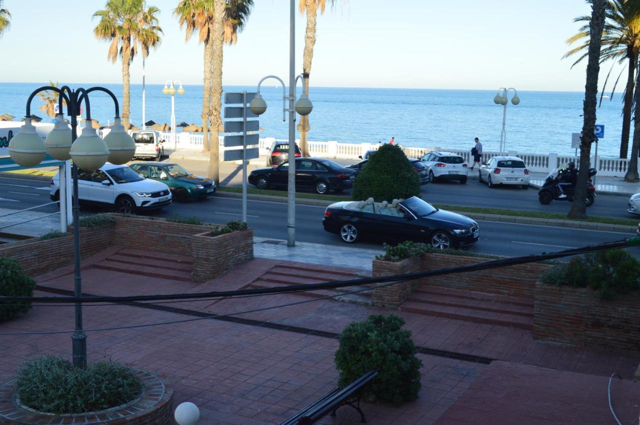 Apartamentos recién reformados al lado de la playa Benalmádena Esterno foto