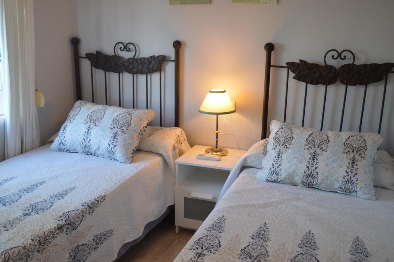 Apartamentos recién reformados al lado de la playa Benalmádena Esterno foto